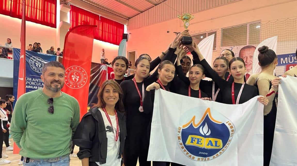 Adana Okullar Arası Lise Genç Kız Step Aerobik Adana İl İkincisi